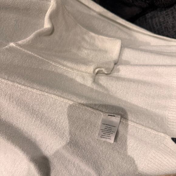 Barefoot Dreams CozyChic Ultra Lite - White Cardigan - Picture 7 of 8